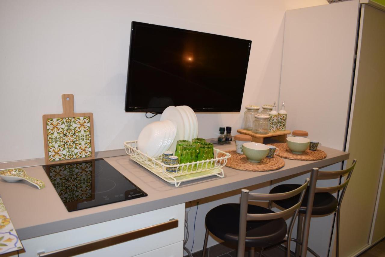 Appartement La Casita Nel Bosco à Naples Extérieur photo